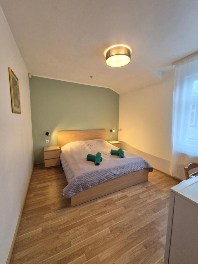 Elina Hotel Jūrkalne Buitenkant foto