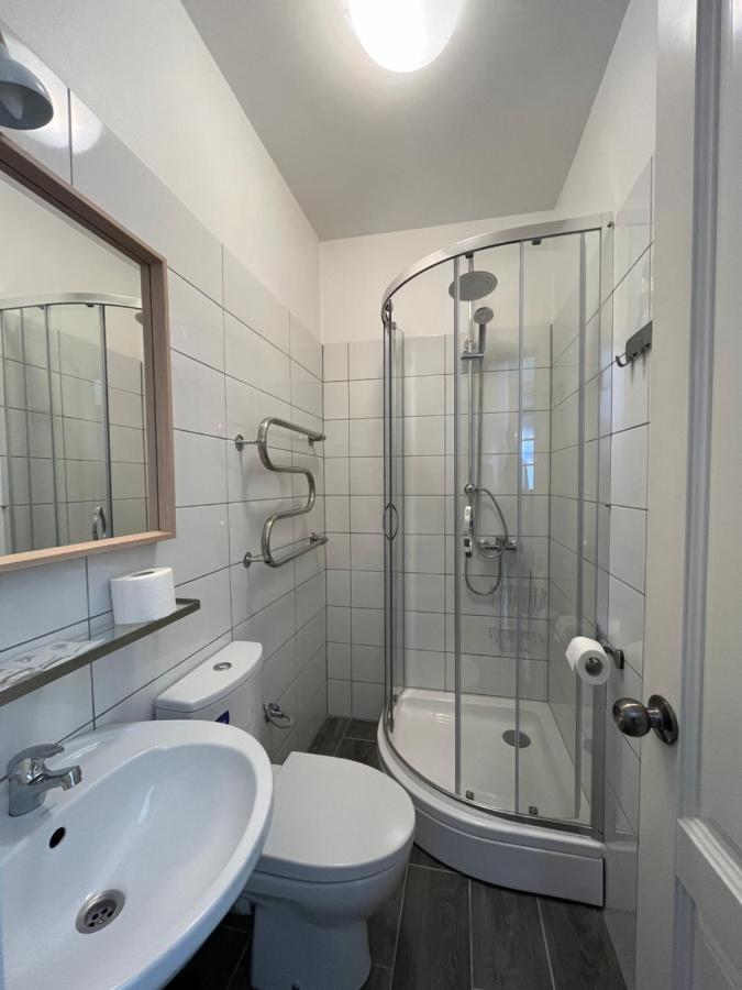 Elina Hotel Jūrkalne Buitenkant foto