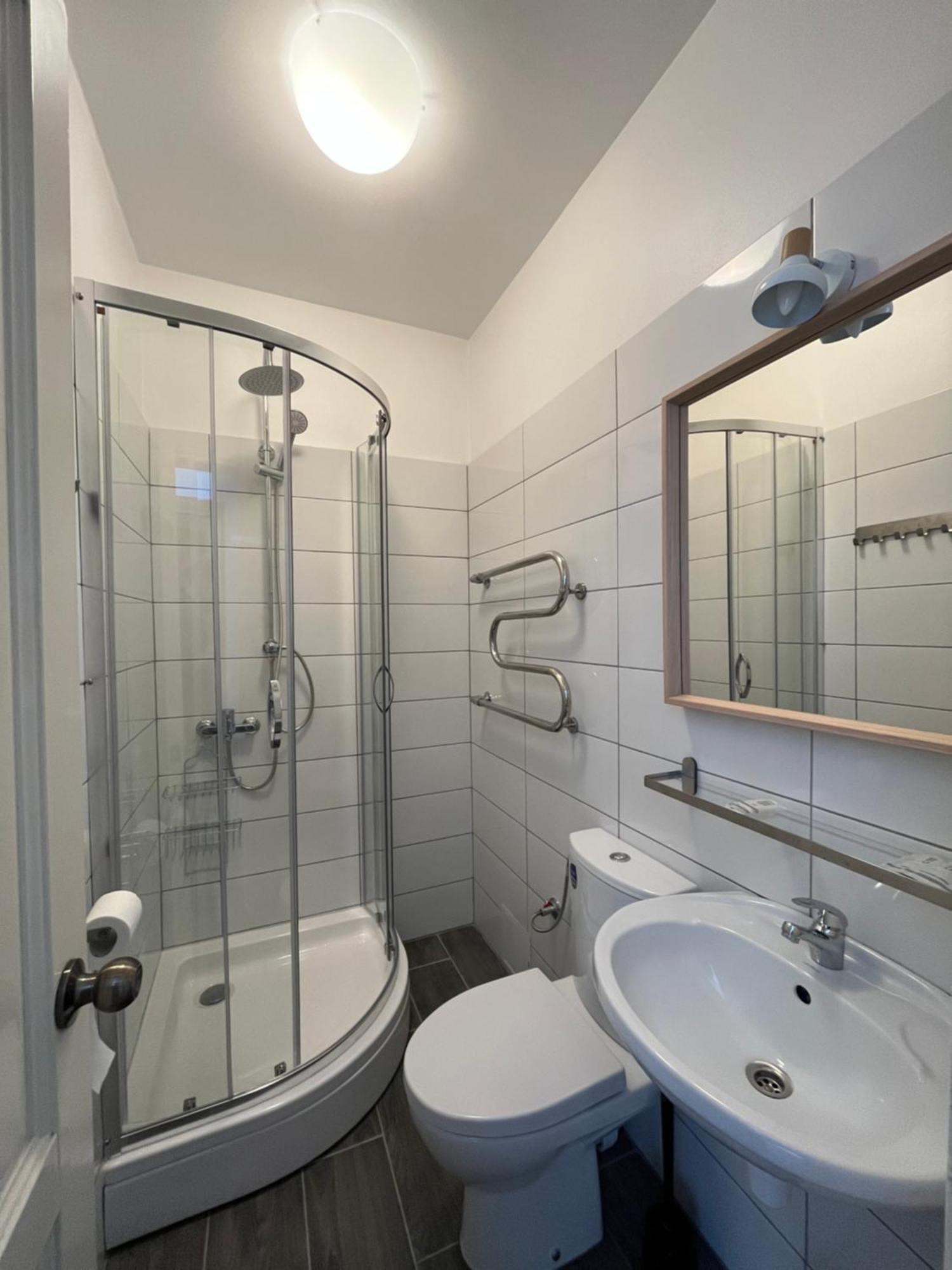 Elina Hotel Jūrkalne Buitenkant foto