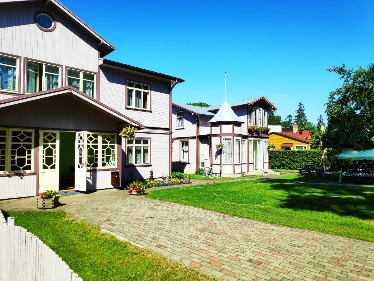 Elina Hotel Jūrkalne Buitenkant foto