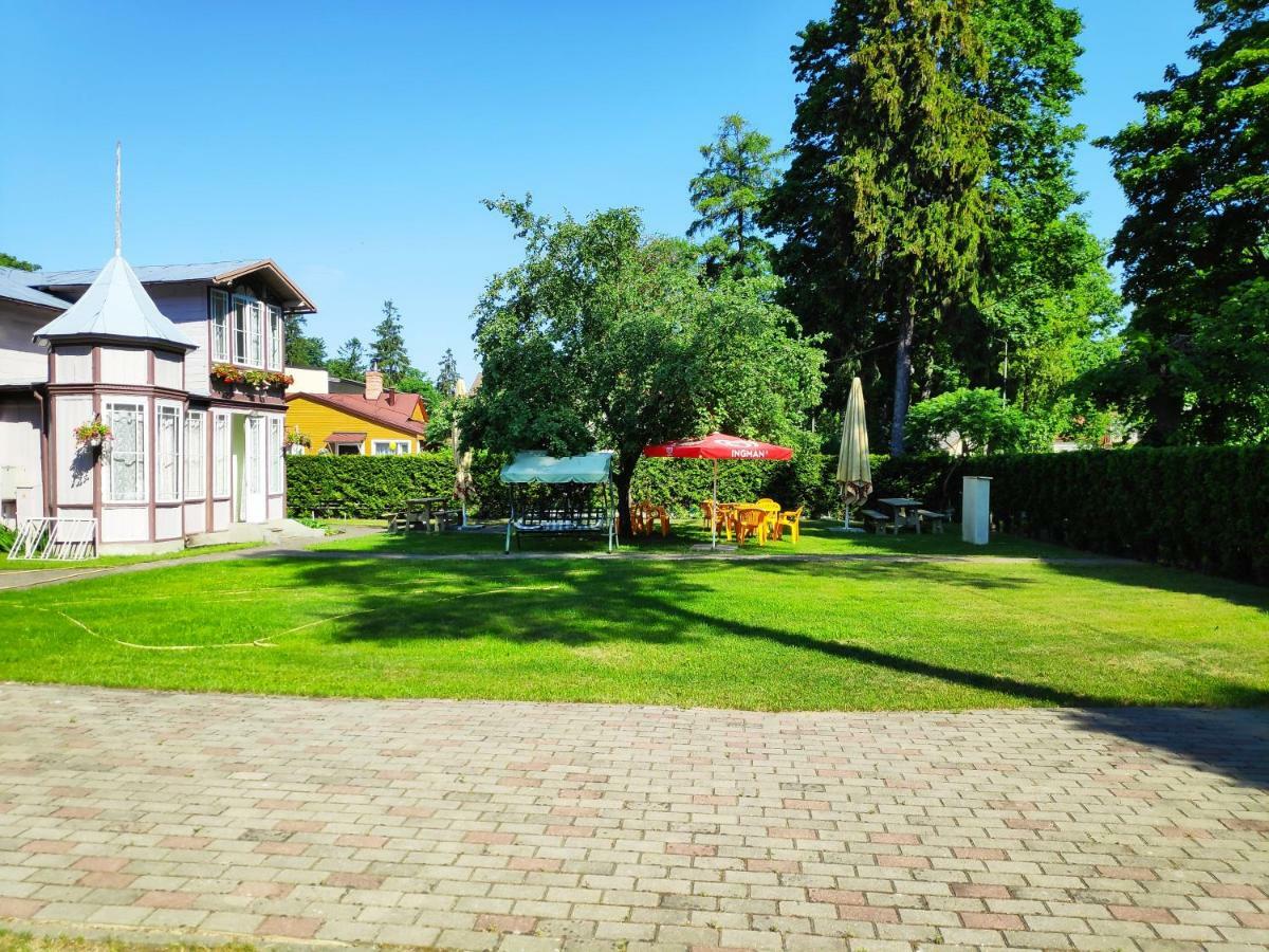 Elina Hotel Jūrkalne Buitenkant foto