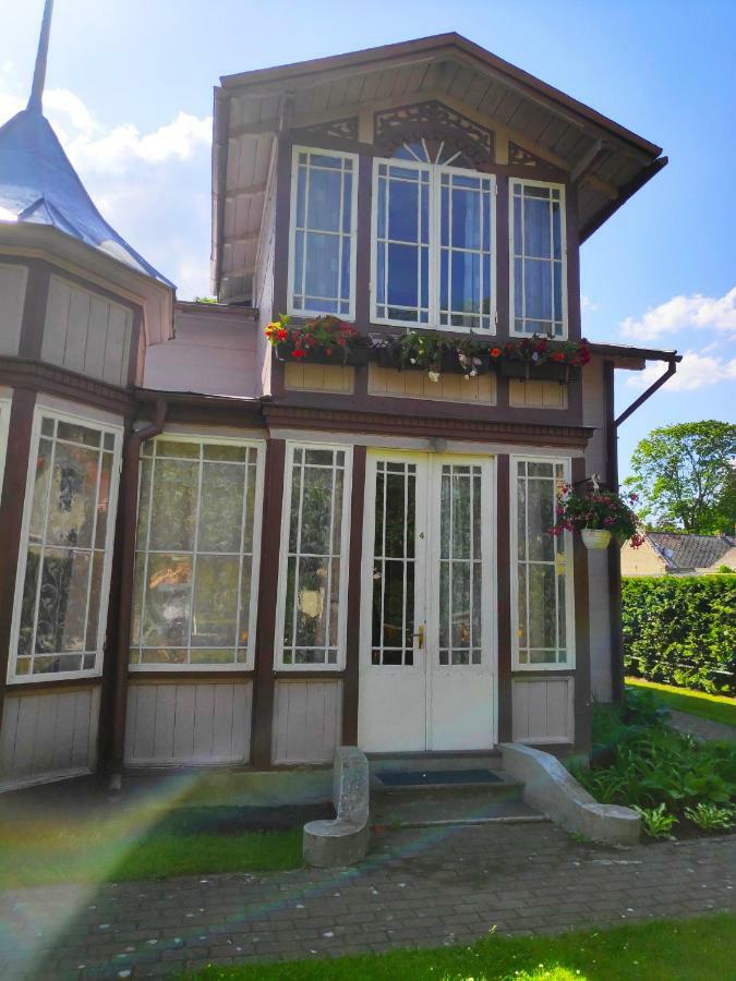 Elina Hotel Jūrkalne Buitenkant foto